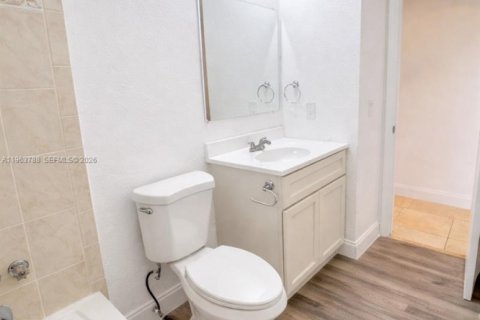 Villa ou maison à vendre à Tamarac, Floride: 2 chambres, 93.65 m2 № 2025476 - photo 2