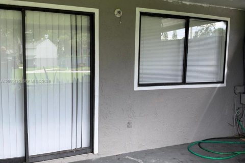 Touwnhouse à louer à Greenacres, Floride: 2 chambres, 113.9 m2 № 2395462 - photo 25