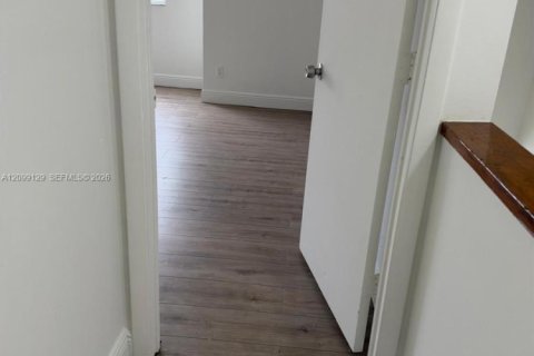 Touwnhouse à louer à Greenacres, Floride: 2 chambres, 113.9 m2 № 2395462 - photo 28