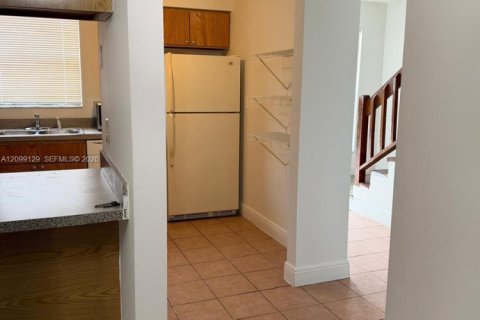 Touwnhouse à louer à Greenacres, Floride: 2 chambres, 113.9 m2 № 2395462 - photo 15