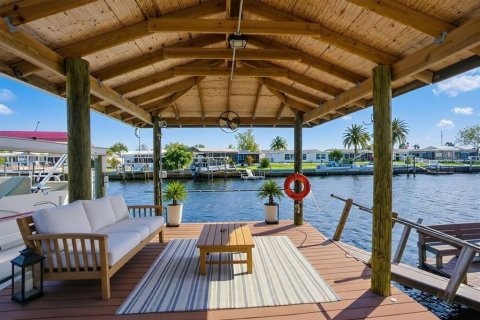 Villa ou maison à vendre à Hudson, Floride: 3 chambres, 163.6 m2 № 2199999 - photo 7