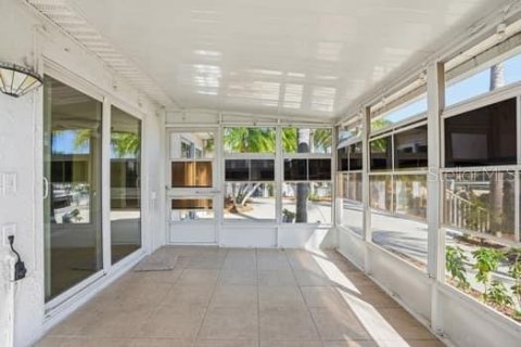 Villa ou maison à vendre à Hudson, Floride: 3 chambres, 163.6 m2 № 2199999 - photo 14