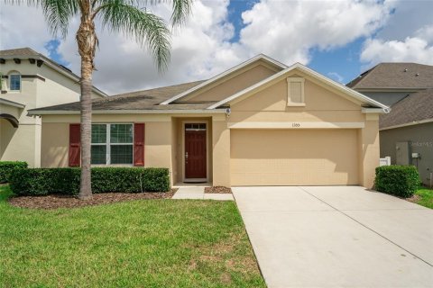 Casa en Davenport, Florida 5 dormitorios, 235.41 m2 № 2131363