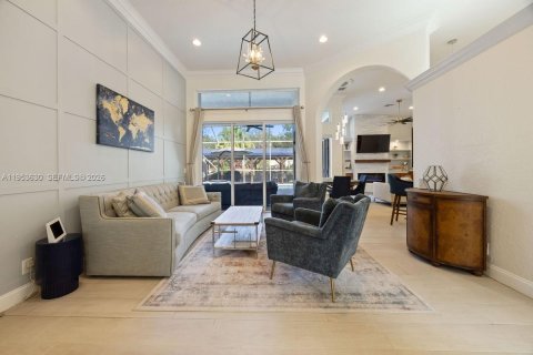 Villa ou maison à vendre à Coral Springs, Floride: 5 chambres, 251.49 m2 № 2020183 - photo 17