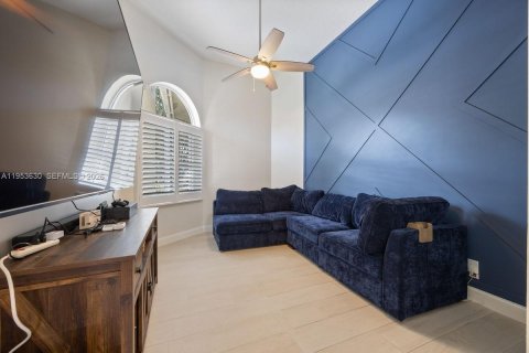 Villa ou maison à vendre à Coral Springs, Floride: 5 chambres, 251.49 m2 № 2020183 - photo 3