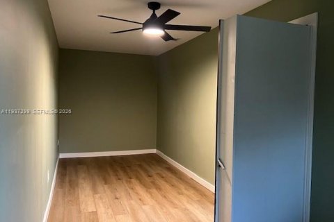 Купить виллу или дом в Деланд, Флорида 4 комнаты, 93.65м2, № 1995214 - фото 28