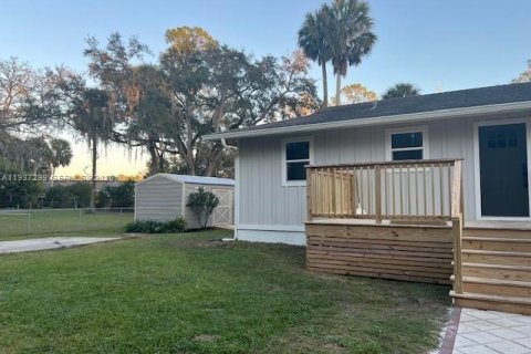 Купить виллу или дом в Деланд, Флорида 4 комнаты, 93.65м2, № 1995214 - фото 3