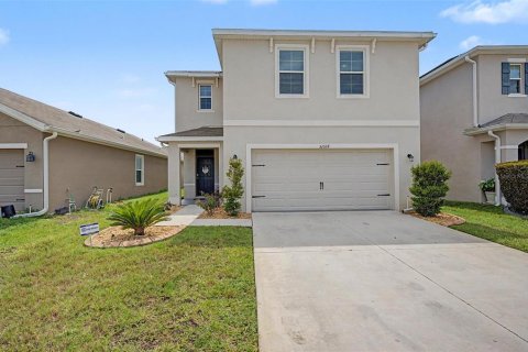 Villa ou maison à Wesley Chapel, Floride 4 chambres, 209.96 m2 № 2363360