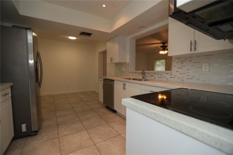 Casa en venta en Port Charlotte, Florida, 3 dormitorios, 195.56 m2 № 2238011 - foto 30