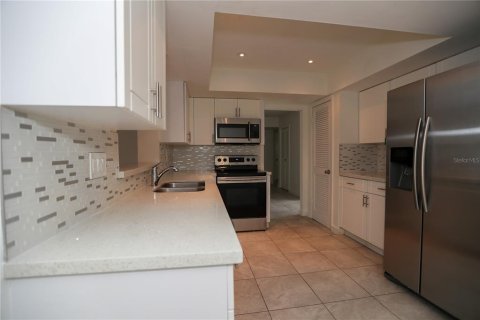 Casa en venta en Port Charlotte, Florida, 3 dormitorios, 195.56 m2 № 2238011 - foto 27
