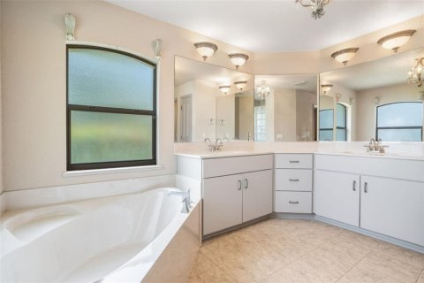 Casa en venta en Ocala, Florida, 4 dormitorios, 224.36 m2 № 1873318 - foto 28