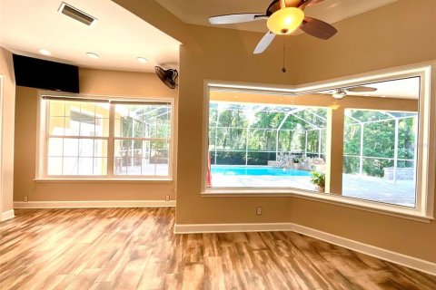 House in Ocala, Florida 4 bedrooms, 313.55 sq.m. № 2110438 - photo 19