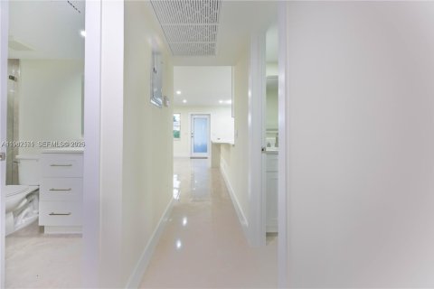 Copropriété à vendre à Deerfield Beach, Floride: 2 chambres, 76.18 m2 № 1999640 - photo 20