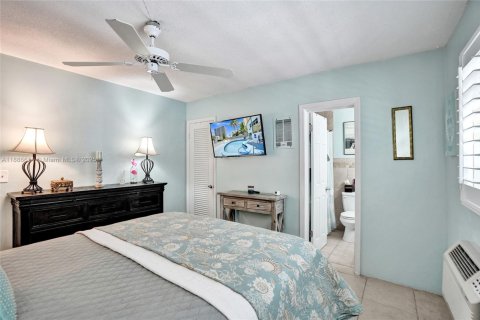 Купить кондоминиум в Помпано-Бич, Флорида 2 спальни, 106.84м2, № 1983370 - фото 13