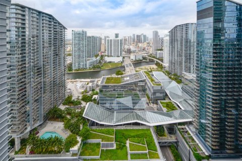 Copropriété à louer à Miami, Floride: 3 chambres № 1806105 - photo 1