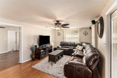 Casa en venta en Holiday, Florida, 2 dormitorios, 114.46 m2 № 1909777 - foto 8