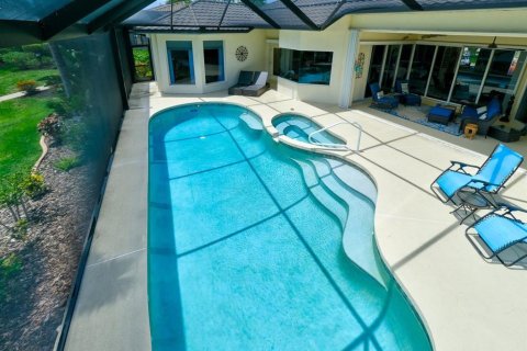 Casa en alquiler en Punta Gorda, Florida, 3 dormitorios, 211.35 m2 № 1690331 - foto 4