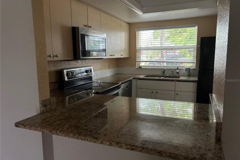 Appartement à louer à Sarasota, Floride: 2 chambres, 111.48 m2 № 1808820 - photo 5