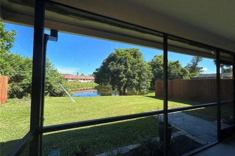 Appartement à louer à Sarasota, Floride: 2 chambres, 111.48 m2 № 1808820 - photo 18