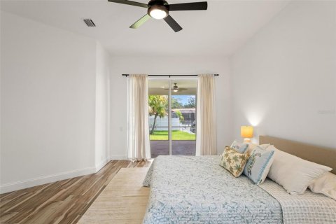 House in Bradenton, Florida 3 bedrooms, 169.18 sq.m. № 1849419 - photo 23