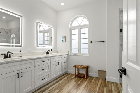 House in Bradenton, Florida 3 bedrooms, 169.18 sq.m. № 1849419 - photo 27