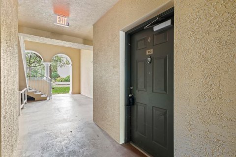 Copropriété à louer à West Palm Beach, Floride: 3 chambres, 138.7 m2 № 2154112 - photo 4