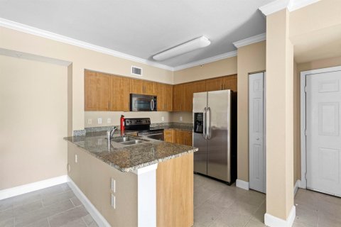 Copropriété à louer à West Palm Beach, Floride: 3 chambres, 138.7 m2 № 2154112 - photo 9