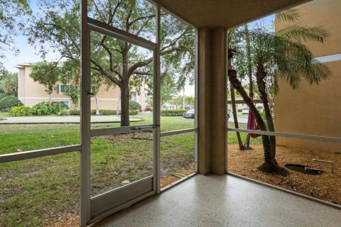Condo à West Palm Beach, Floride, 3 chambres  № 2154112