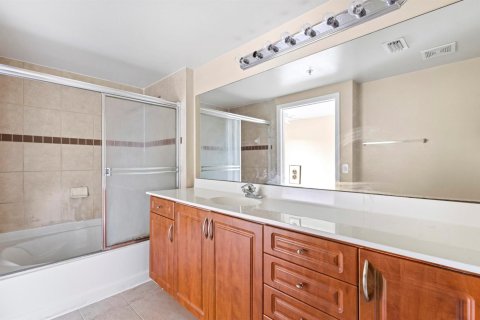Copropriété à louer à West Palm Beach, Floride: 3 chambres, 138.7 m2 № 2154112 - photo 26