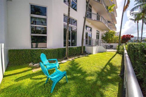 Copropriété à louer à Miami Beach, Floride: 2 chambres, 123.37 m2 № 1887829 - photo 27