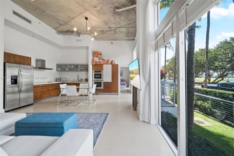 Copropriété à louer à Miami Beach, Floride: 2 chambres, 123.37 m2 № 1887829 - photo 4