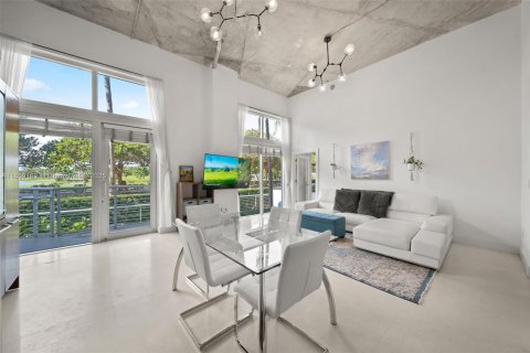 Copropriété à louer à Miami Beach, Floride: 2 chambres, 123.37 m2 № 1887829 - photo 6