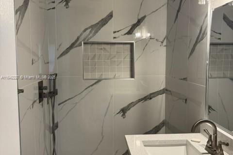 Casa en venta en Lakeland, Florida, 3 dormitorios № 2061056 - foto 7