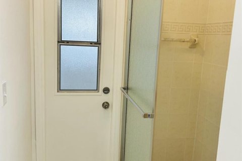 Снять в аренду виллу или дом в Порт-Сент-Луси, Флорида 7 комнат, 138.61м2, № 2088182 - фото 13