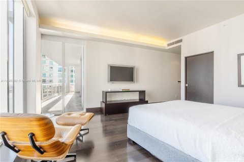 Condo in Miami, Florida, 2 bedrooms  № 1953355 - photo 14