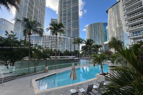 Condo in Miami, Florida, 2 bedrooms  № 1953355 - photo 27