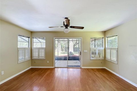 Villa ou maison à vendre à Gainesville, Floride: 3 chambres, 158.77 m2 № 2426963 - photo 12