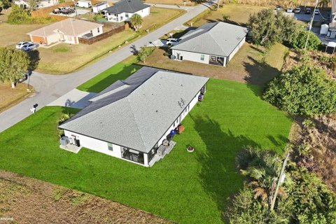 Propiedad comercial en venta en North Port, Florida, 4 dormitorios, 214.79 m2 № 2096359 - foto 29