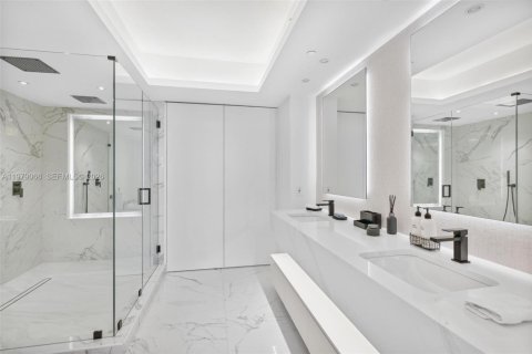 Copropriété à louer à Hallandale Beach, Floride: 2 chambres, 191.84 m2 № 2046009 - photo 21