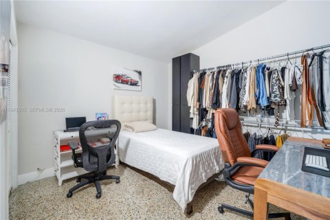 Casa en venta en North Miami Beach, Florida, 4 dormitorios, 140.75 m2 № 2000355 - foto 12