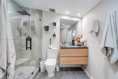 Casa en venta en North Miami Beach, Florida, 4 dormitorios, 140.75 m2 № 2000355 - foto 20