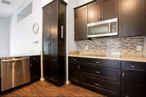 Casa en venta en Orlando, Florida, 4 dormitorios, 166.11 m2 № 2202128 - foto 9