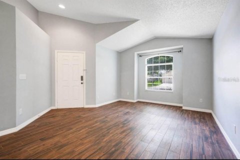 Casa en venta en Orlando, Florida, 4 dormitorios, 166.11 m2 № 2202128 - foto 2