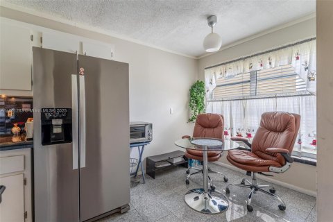 Condominio en venta en Tamarac, Florida, 2 dormitorios, 99.41 m2 № 1889435 - foto 5
