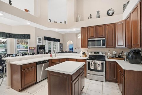 Купить виллу или дом в Апопка, Флорида 7 комнат, 244.05м2, № 2142907 - фото 19
