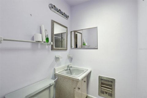 Купить виллу или дом в Брейдентон, Флорида 7 комнат, 129.13м2, № 1795271 - фото 26