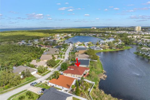 Купить виллу или дом в Сент-Питерсберг, Флорида 4 комнаты, 250.65м2, № 1572785 - фото 29