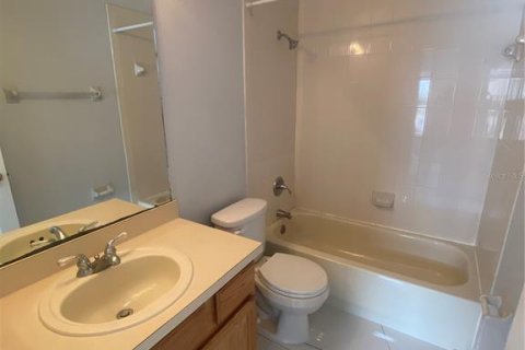 Снять в аренду таунхаус в Тампа, Флорида 6 комнат, 114.46м2, № 2206999 - фото 7