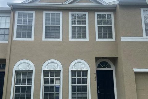 Townhouse in Tampa, Florida 3 bedrooms, 114.46 sq.m. № 2206999
