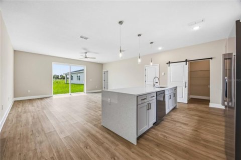 Villa ou maison à vendre à Winter Haven, Floride: 3 chambres, 161.74 m2 № 2229984 - photo 8